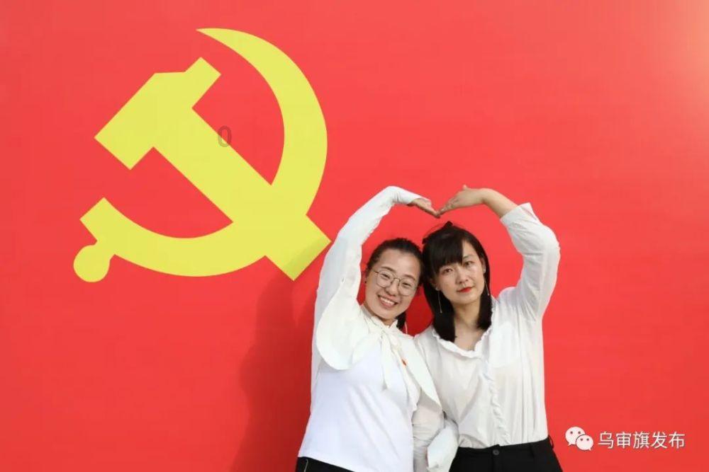 玩具店里的娃娃